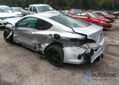 2015 Hyundai Genesis 3.8 Base из США, поврежденный, VIN KMHHU6KJ2FU123277